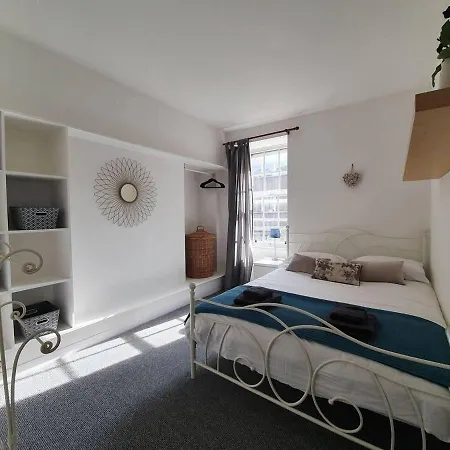 Lovely 2 Bedroom Flat In The Heart Of The City EDI Exterior foto